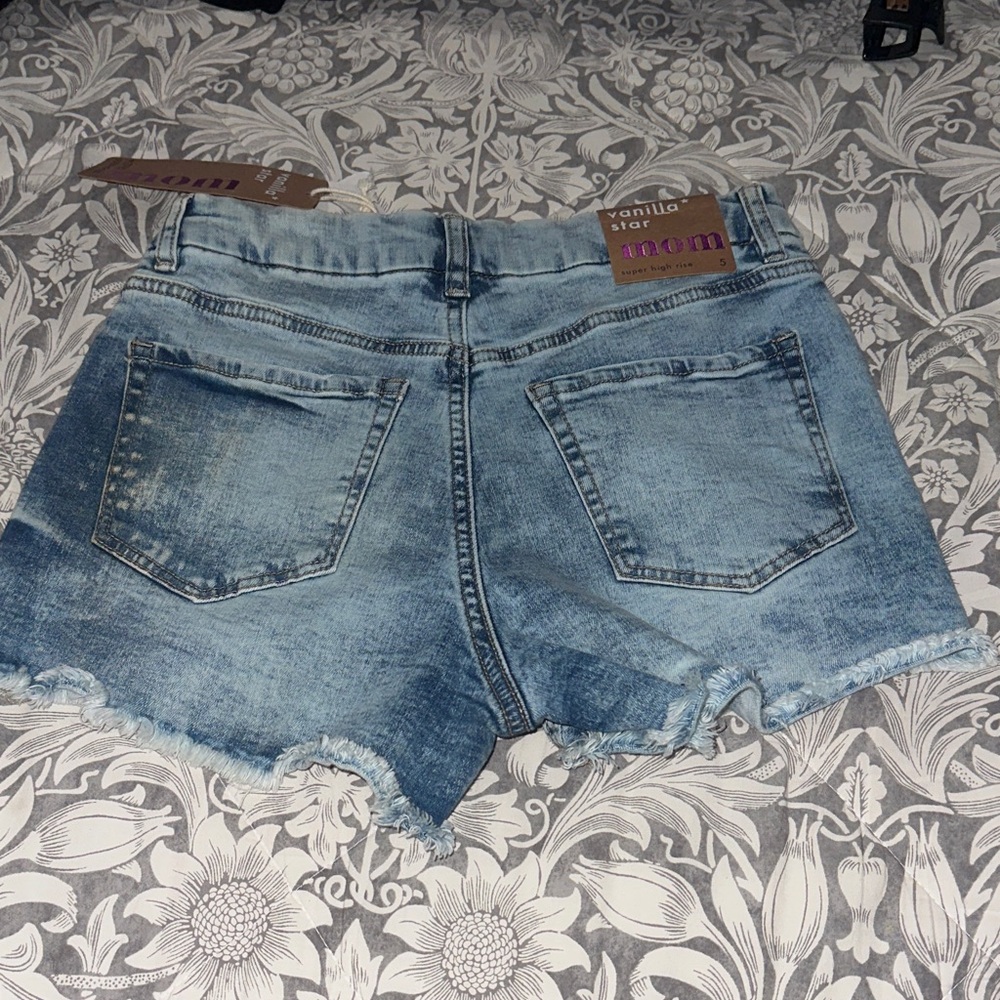 Women's High Waist Denim Shorts - Picture 2 of 4